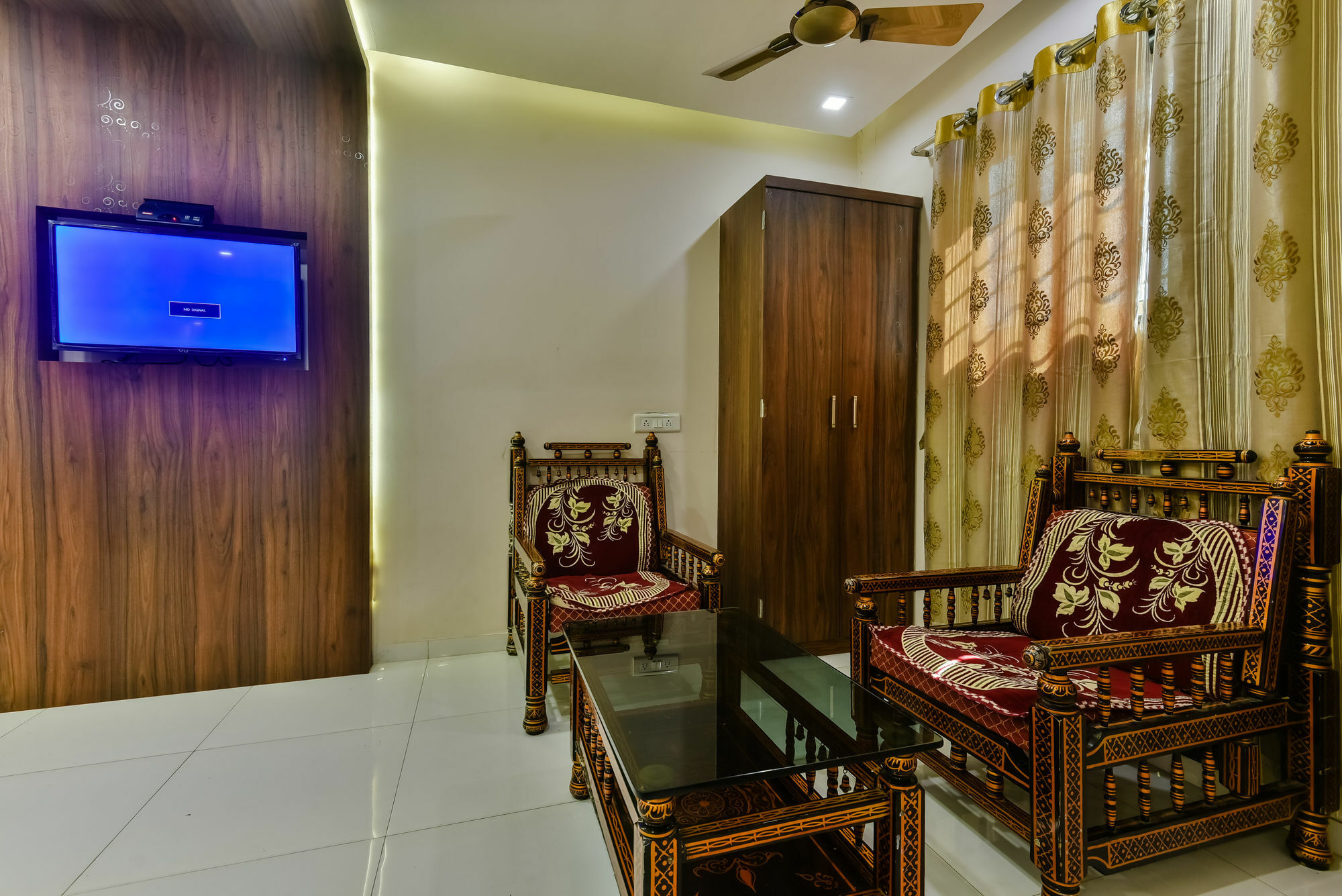 Guestinn Residency Mumbai (Bombay)