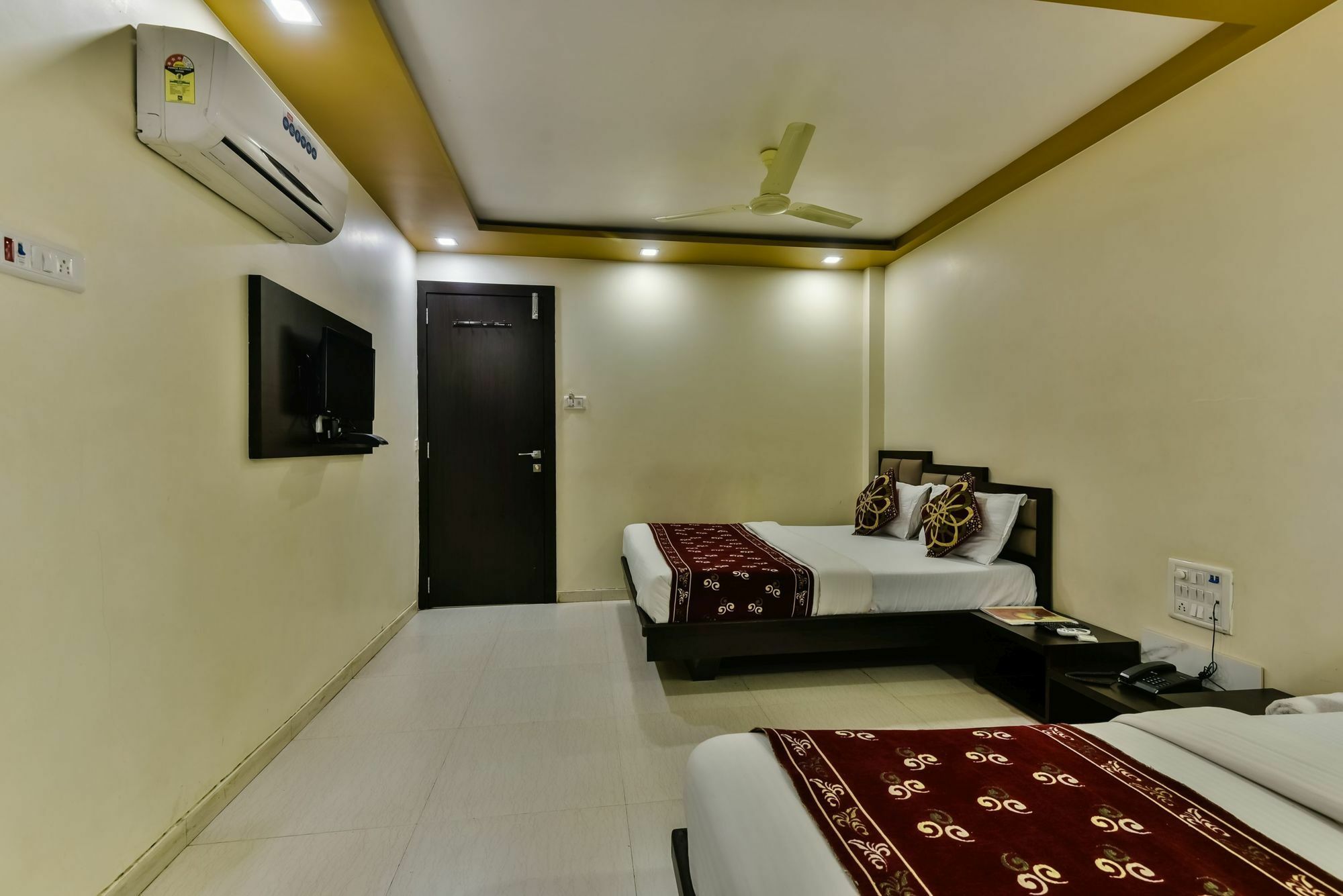 Hotel Guestinn Residency Mumbai (Bombay)